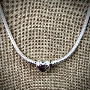 ♦️♦️🆕♥️Pandora Heart Clasp Snake Chain Necklace. FREE SHIP!!  ‼️SOLD‼️